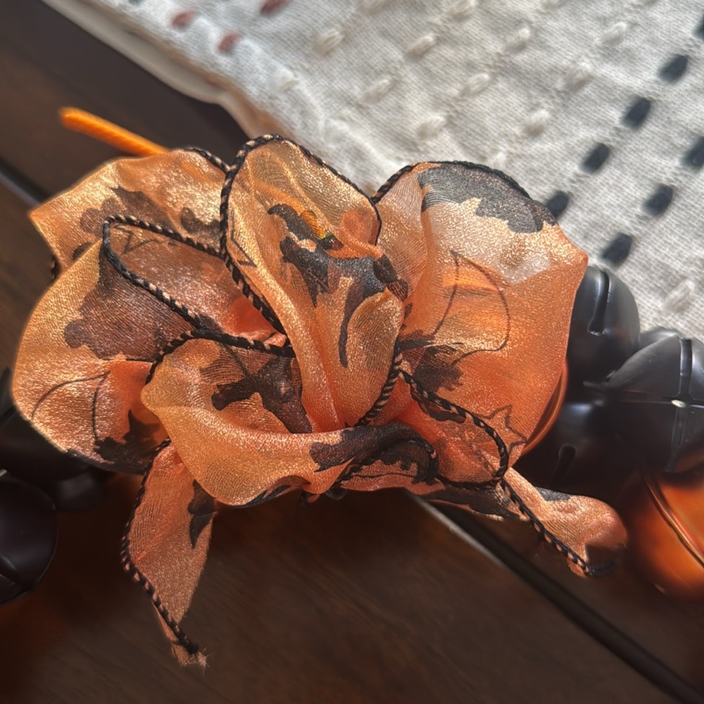 Halloween Wreath - Picture 2 of 4